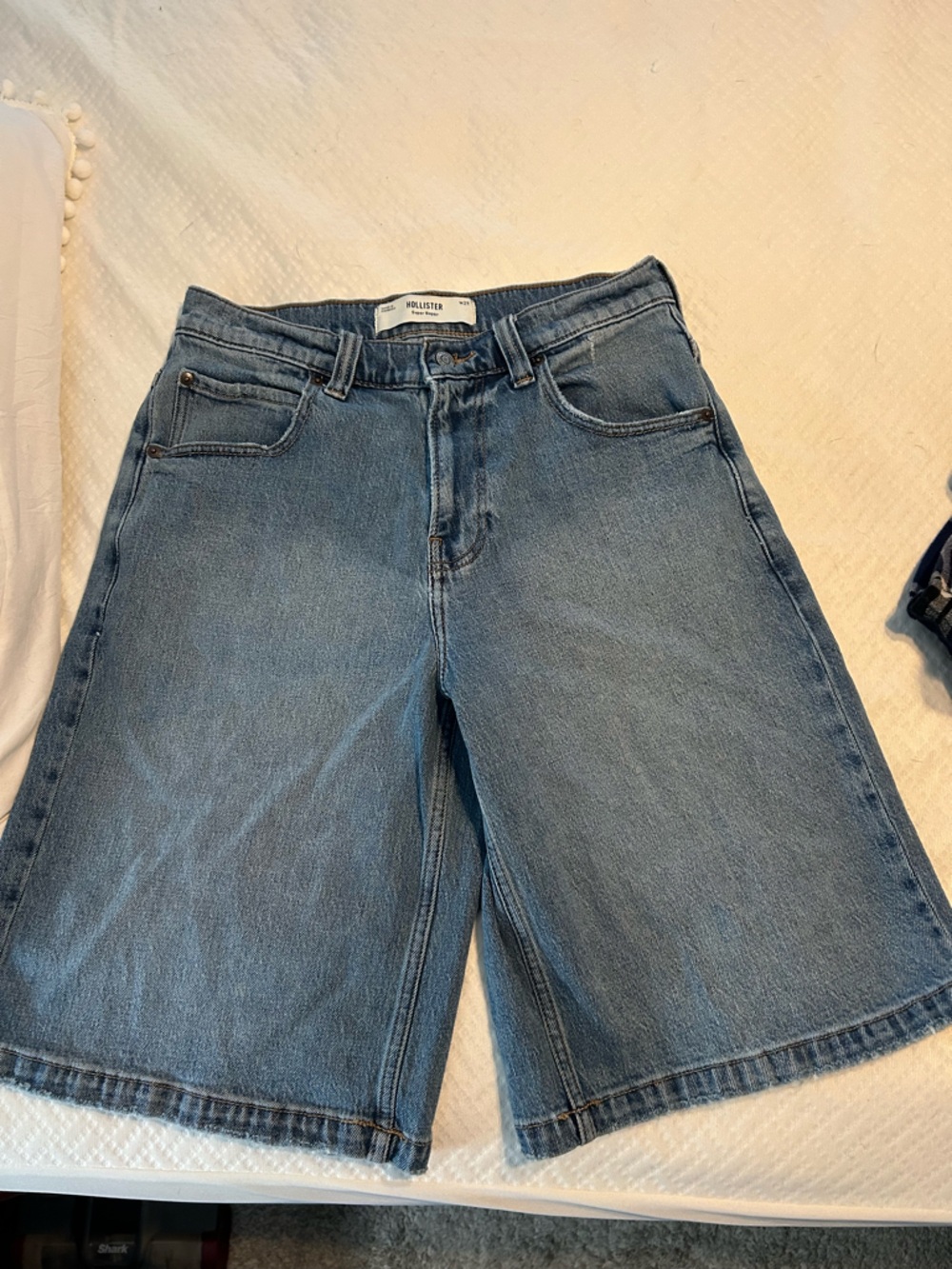 Hollister Medium Blue Super Baggy Jorts. Baggy Jean Shorts